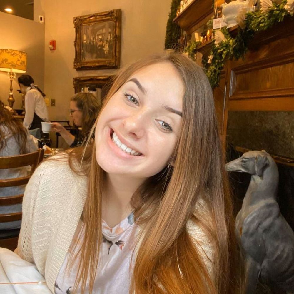 Meet your Posher, Mickie